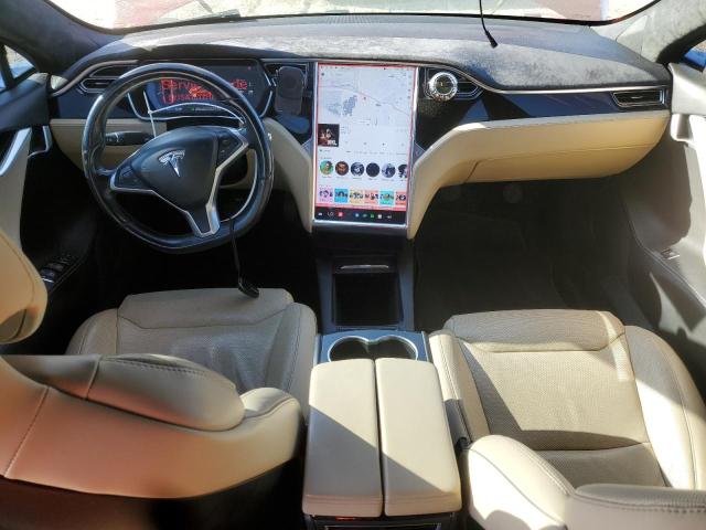 5YJSA1E17HF185660 - 2017 TESLA MODEL S Червоний фото 8