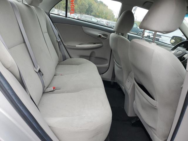 2T1BU4EE5AC382543 - 2010 TOYOTA COROLLA BASE SILVER photo 10