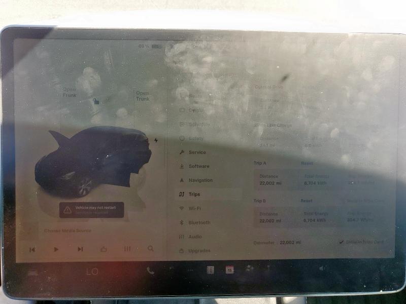 7SAYGDEE3PA201090 - 2023 TESLA MODEL Y Qara foto 9