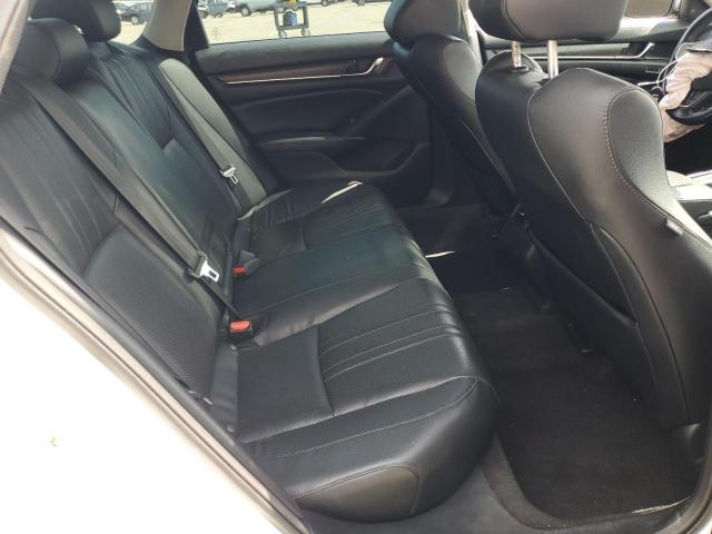 1HGCV2F66JA024760 - 2018 HONDA ACCORD EXL Beyaz fotoğraf 20