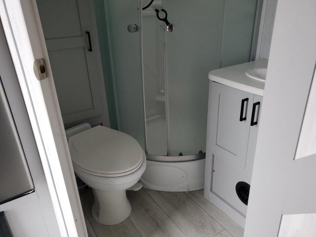 5SFNB2227NE488610 - 2022 HEARTLAND GATEWAY 双色 照片 8