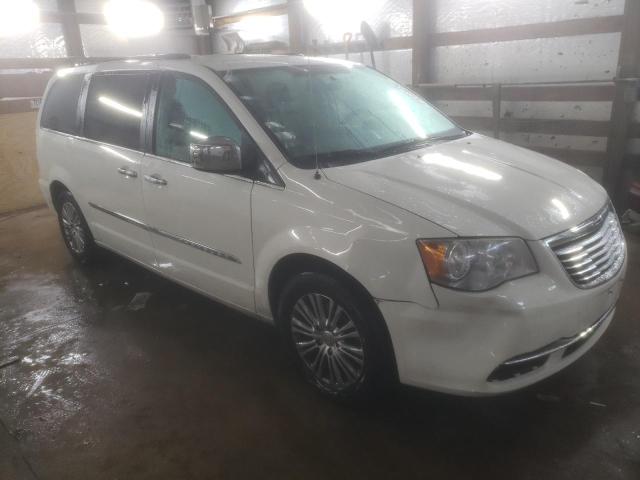 2C4RC1CG3DR564542 - 2013 CHRYSLER TOWN & COU TOURING L WHITE photo 4