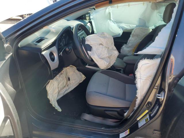 5YFBURHE3JP747701 - 2018 TOYOTA COROLLA L GRAY photo 7