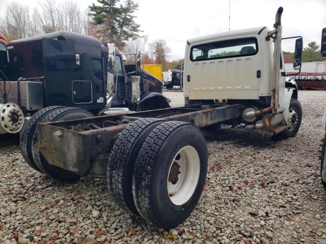 1FVACXDT6BHAY6175 - 2011 FREIGHTLINER M2 106 MEDIUM DUTY WHITE photo 4