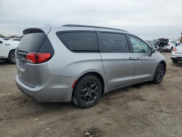 2C4RC1BG5JR274302 - 2018 CHRYSLER PACIFICA TOURING L SILVER photo 3