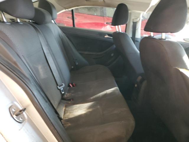 3VW2K7AJ2DM258457 - 2013 VOLKSWAGEN JETTA BASE SILVER photo 10