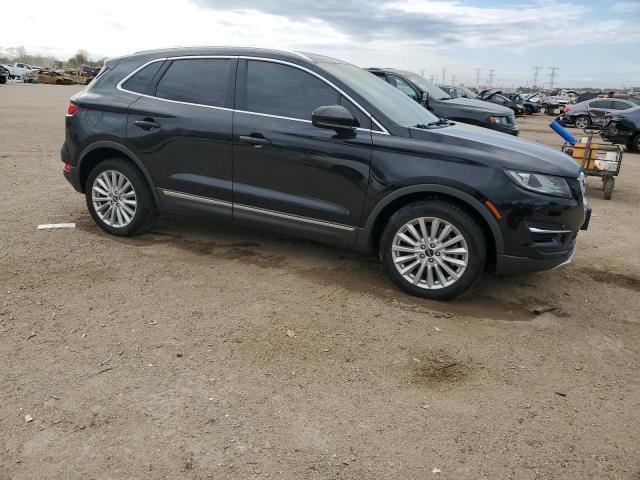 5LMCJ1D91KUL39685 - 2019 LINCOLN MKC Czarny zdjęcie 4