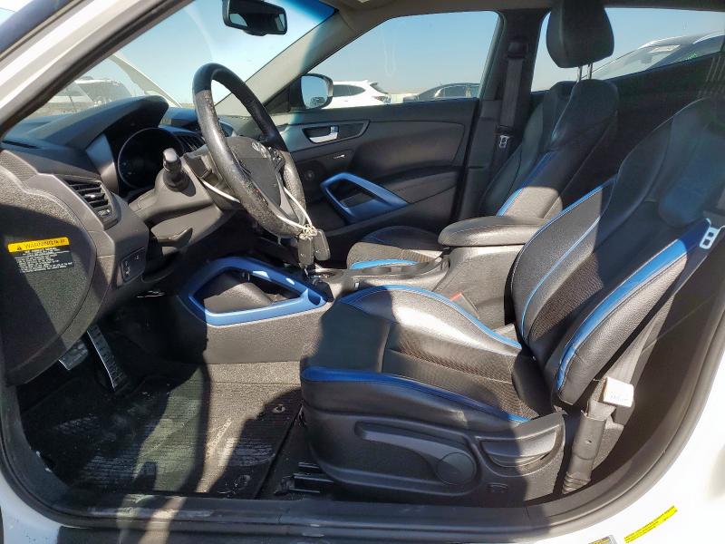 KMHTC6AE2DU144807 - 2013 HYUNDAI VELOSTER TURBO WHITE photo 7