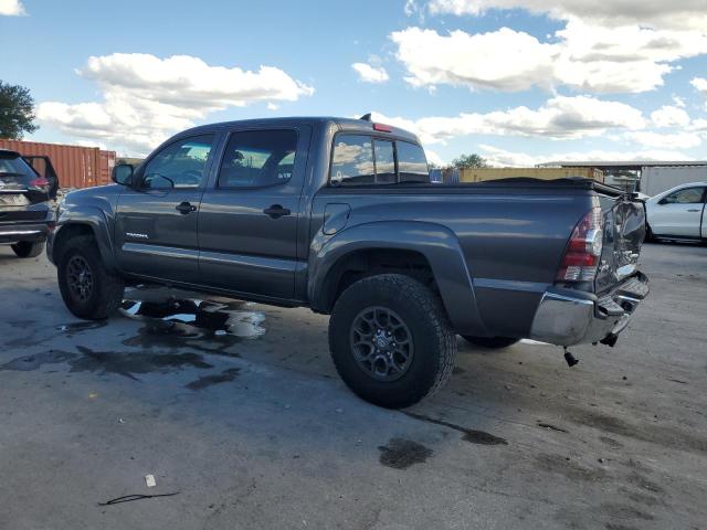 3TMJU4GN2CM128372 - 2012 TOYOTA TACOMA DOUBLE CAB PRERUNNER GRAY photo 2