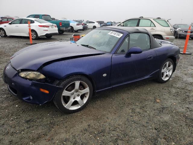 JM1NB353330311172 - 2003 MAZDA MX-5 MIATA BASE BLUE photo 1