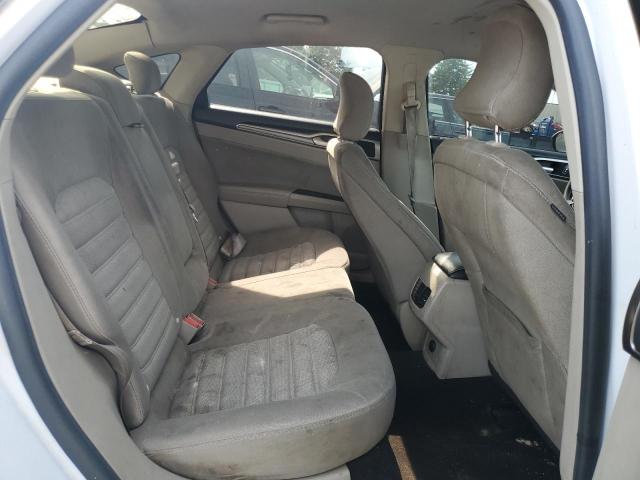 3FA6P0HD2KR126284 - 2019 FORD FUSION SE WHITE photo 10