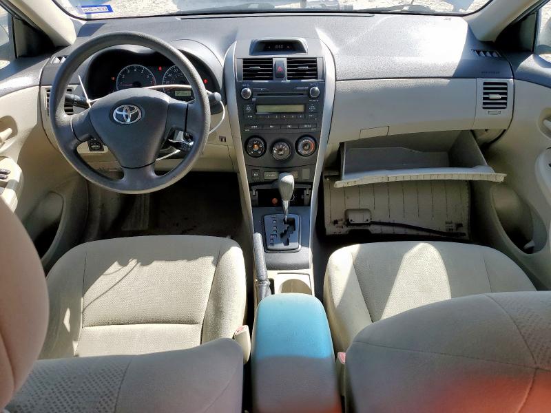 5YFBU4EE0DP095826 - 2013 TOYOTA COROLLA BASE Կապույտ լուսանկար 8