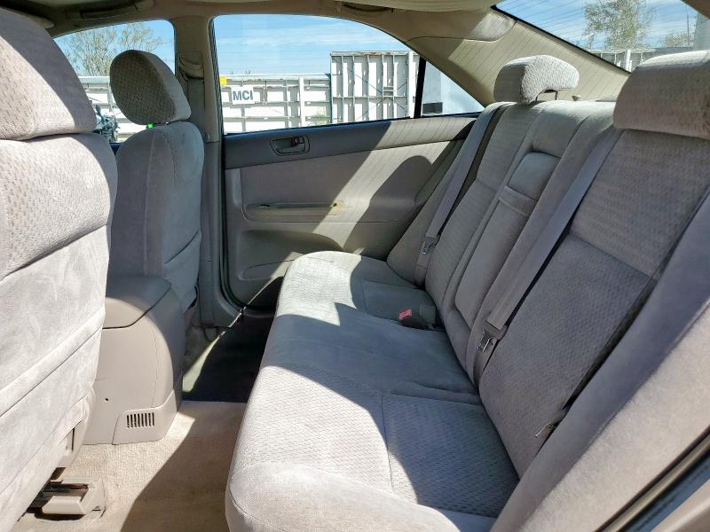 4T1BE32K32U048979 - 2002 TOYOTA CAMRY LE 金色 照片 10