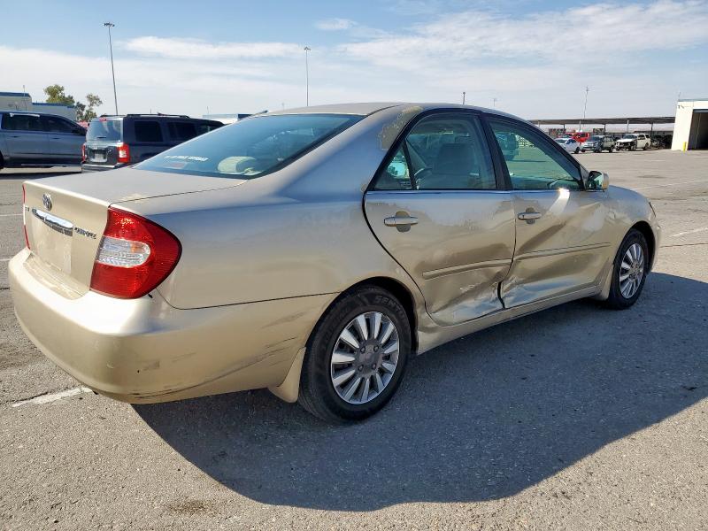 4T1BE32K32U048979 - 2002 TOYOTA CAMRY LE 金色 照片 3