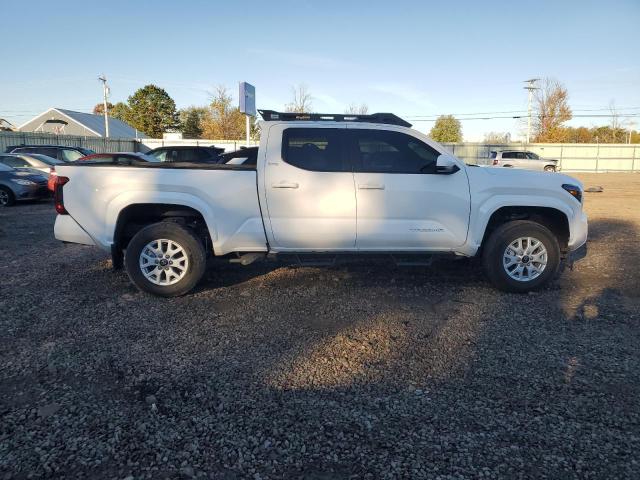 3TYLB5JN6RT040080 - 2024 TOYOTA TACOMA DOUBLE CAB WHITE photo 12