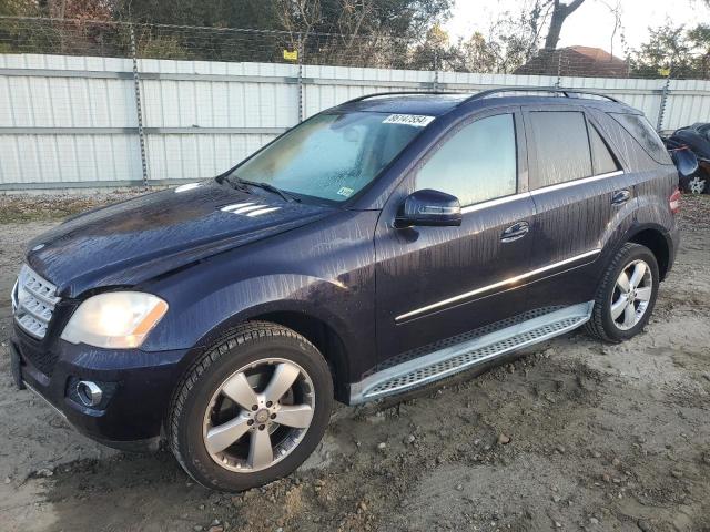 4JGBB8GBXBA716101 - 2011 MERCEDES-BENZ ML 350 4MATIC BLUE photo 1