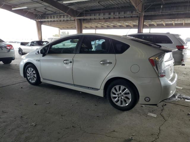JTDKN3DPXC3008192 - 2012 TOYOTA PRIUS PLUG WHITE photo 2