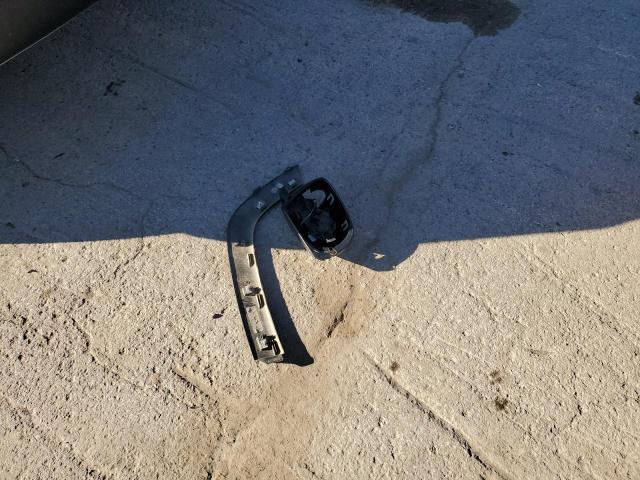 3C4NJDCB8JT455397 - 2018 JEEP COMPASS LIMITED Серебристый фото 13