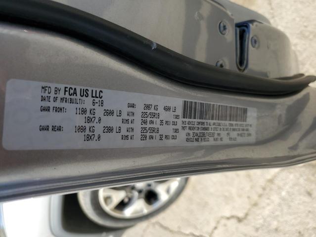3C4NJDCB8JT455397 - 2018 JEEP COMPASS LIMITED Серебристый фото 14
