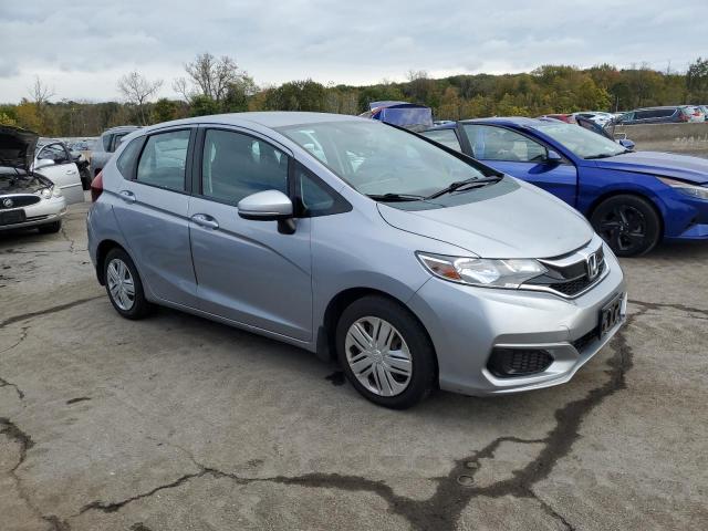 3HGGK5H41JM734028 - 2018 HONDA FIT LX ვერცხლისფერი ფოტო 4