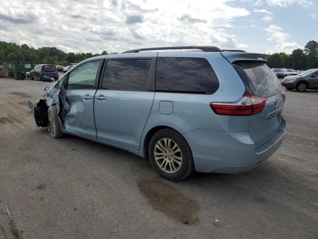 5TDYK3DC7GS692977 - 2016 TOYOTA SIENNA XLE BLUE photo 4