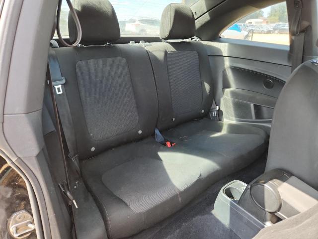 3VWFP7ATXEM610027 - 2014 VOLKSWAGEN BEETLE BLACK photo 10