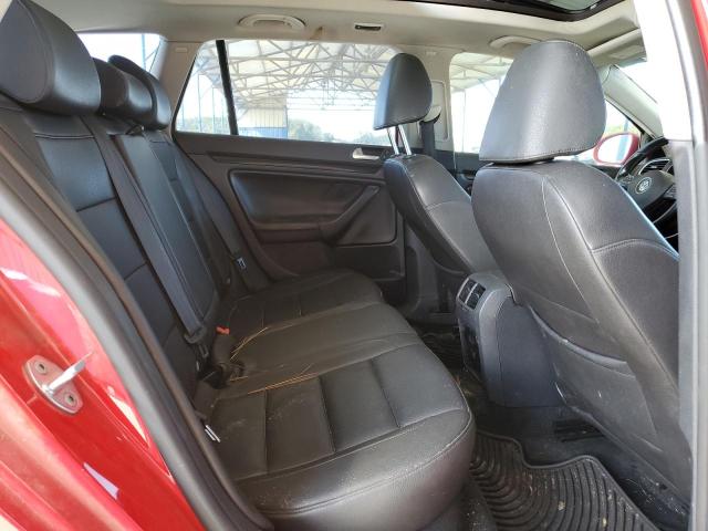 3VWML7AJXCM701247 - 2012 VOLKSWAGEN JETTA TDI RED photo 10