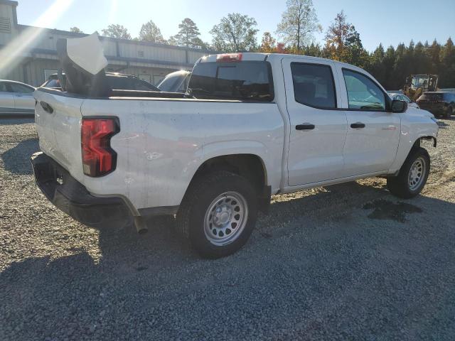1GCGSBEC0R1245704 - 2024 CHEVROLET COLORADO WHITE photo 3