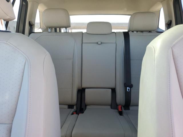 3VV3B7AX8MM106924 - 2021 VOLKSWAGEN TIGUAN SE 灰色 照片 10