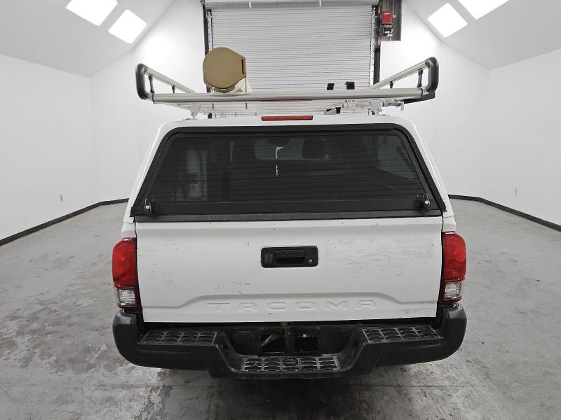 3TYRX5GN8NT057881 - 2022 TOYOTA TACOMA ACCESS CAB Weiß Foto 6