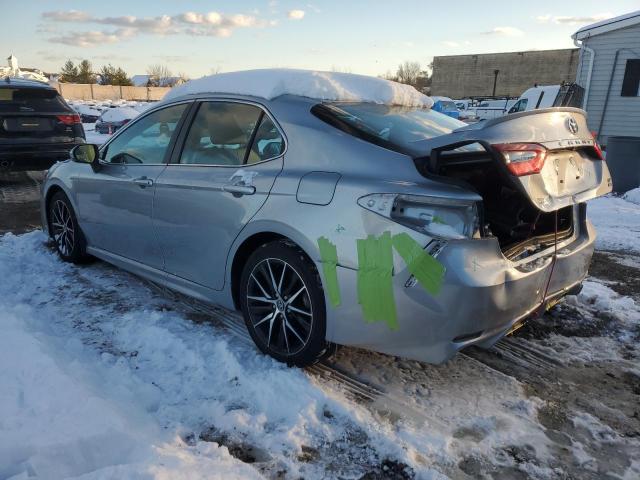 4T1T11BK1PU075366 - 2023 TOYOTA CAMRY SE NIGHT SHADE SILVER photo 2