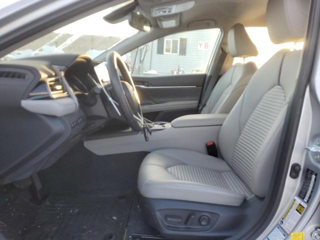 4T1T11BK1PU075366 - 2023 TOYOTA CAMRY SE NIGHT SHADE SILVER photo 7