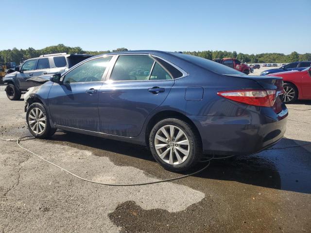4T1BF1FK9HU809406 - 2017 TOYOTA CAMRY LE BLUE photo 2