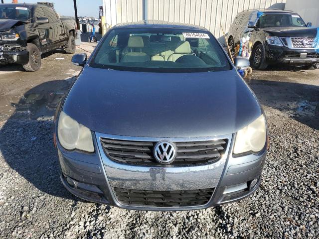 WVWFA71F28V004584 - 2008 VOLKSWAGEN EOS LUX 灰色 照片 5