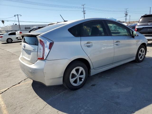 JTDKN3DUXF1910377 - 2015 TOYOTA PRIUS 银色 照片 3