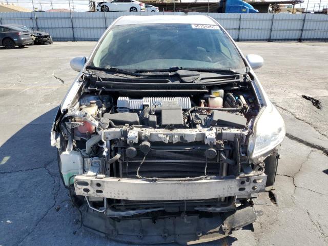 JTDKN3DUXF1910377 - 2015 TOYOTA PRIUS 银色 照片 5