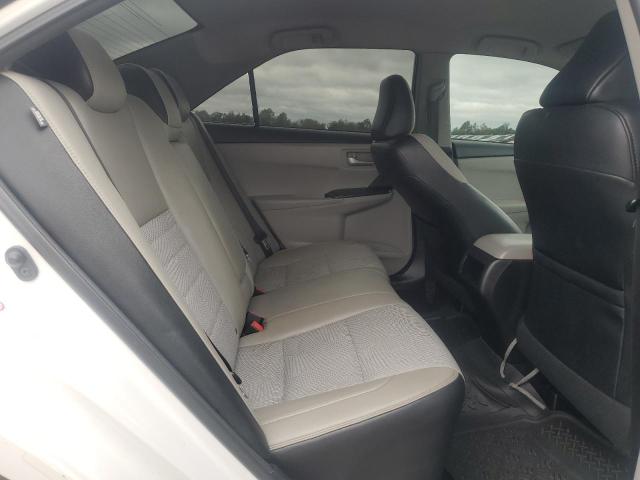 4T1BF1FK7GU182770 - 2016 TOYOTA CAMRY LE WHITE photo 10