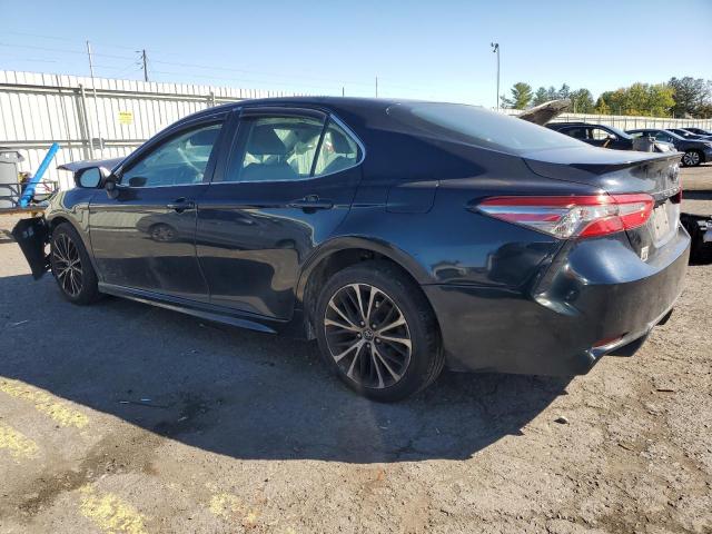 4T1B11HK3JU624074 - 2018 TOYOTA CAMRY L BLUE photo 2