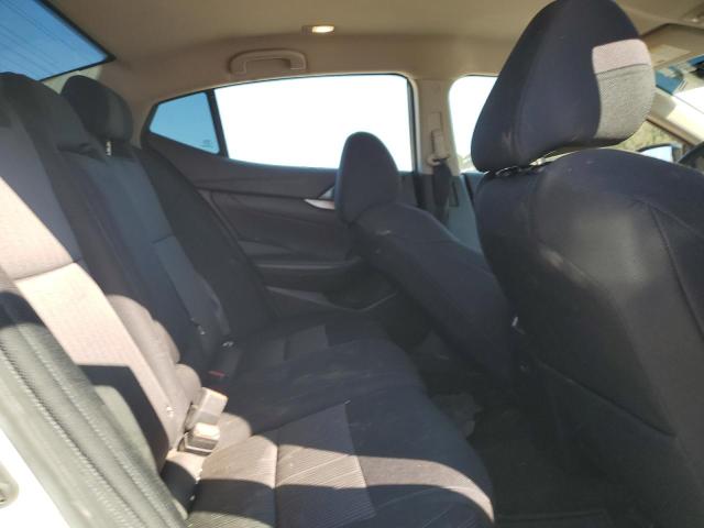 1N4AA6AV8KC384843 - 2019 NISSAN MAXIMA S WHITE photo 10