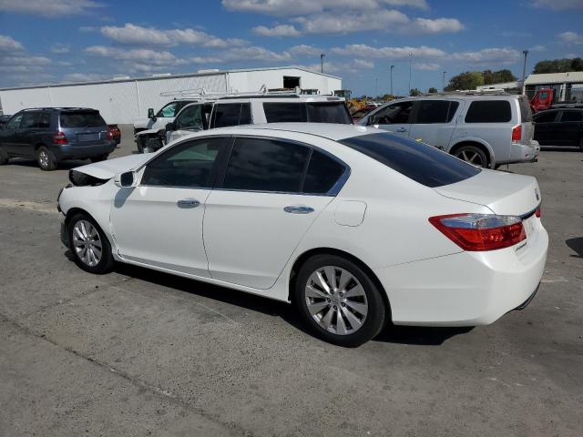 1HGCR2F86DA004941 - 2013 HONDA ACCORD EXL WHITE photo 2