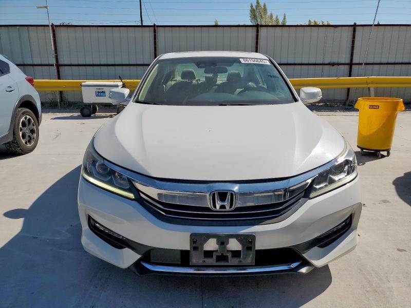1HGCR2F03HA214171 - 2017 HONDA ACCORD EX თეთრი ფოტო 5