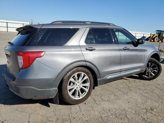 1FMSK8DH7MGA62425 - 2021 FORD EXPLORER XLT Gris foto 3