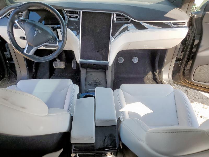 5YJXCBE21HF050463 - 2017 TESLA MODEL X Mavi foto 8