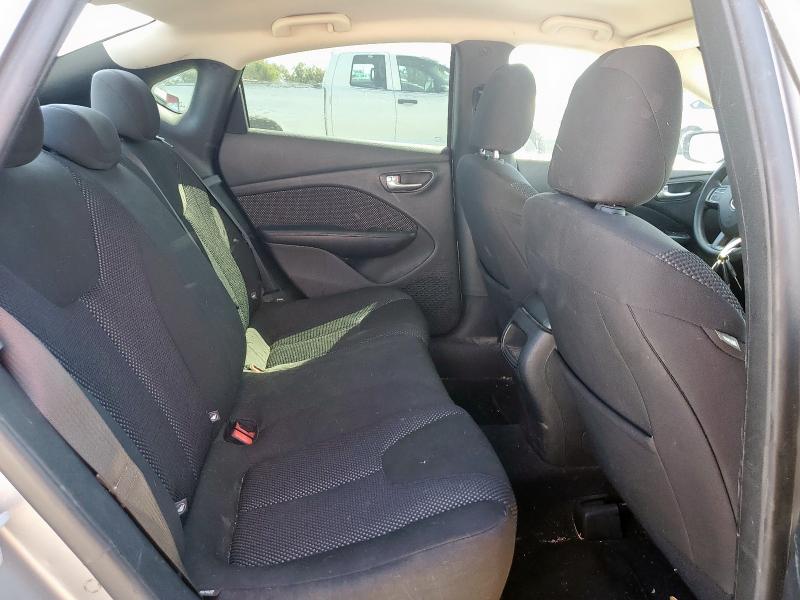 1C3CDFAA3FD331513 - 2015 DODGE DART SE SILVER photo 10