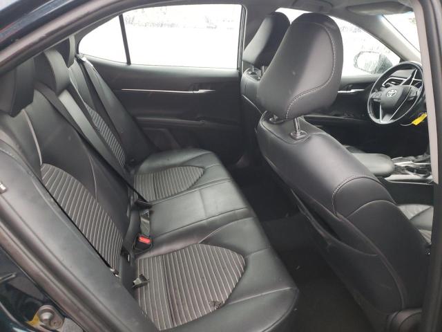 4T1B11HK0JU625702 - 2018 TOYOTA CAMRY L Көк фото 10