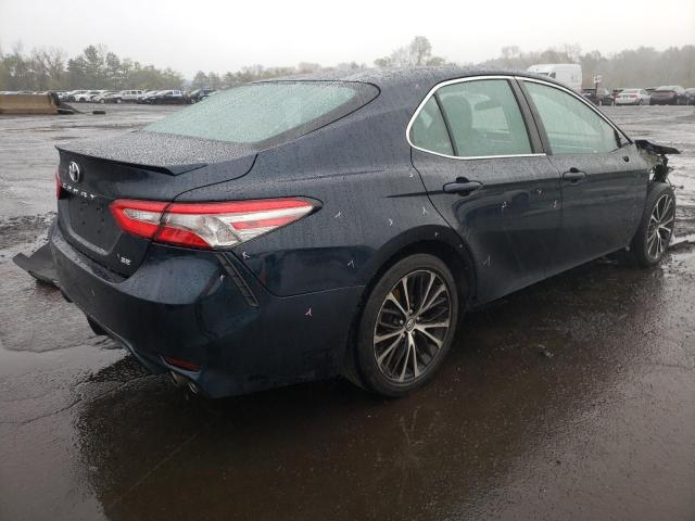 4T1B11HK0JU625702 - 2018 TOYOTA CAMRY L Көк фото 3