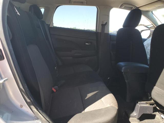 JA4AP3AUXHZ044303 - 2017 MITSUBISHI OUTLANDER ES Gümüş foto 11