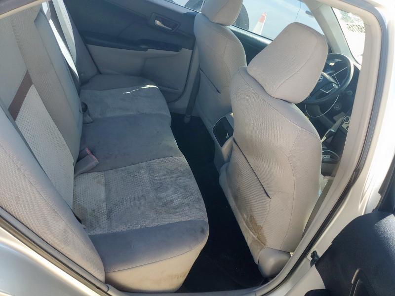 4T1BF1FK6CU097302 - 2012 TOYOTA CAMRY BASE SILVER photo 10