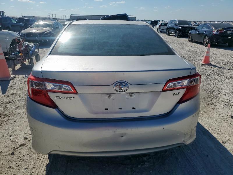 4T1BF1FK6CU097302 - 2012 TOYOTA CAMRY BASE SILVER photo 6