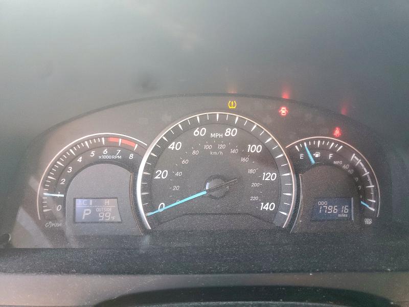 4T1BF1FK6CU097302 - 2012 TOYOTA CAMRY BASE SILVER photo 9